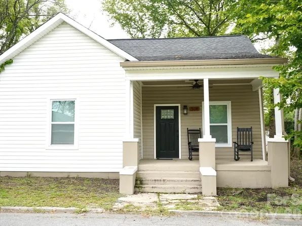 302 Cedar St, Lancaster, SC 29720