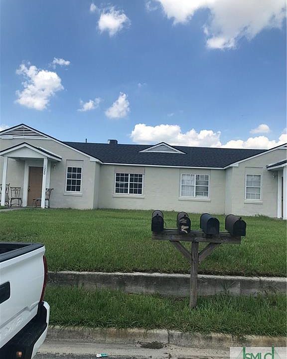 2nd image of 1316 Damon St