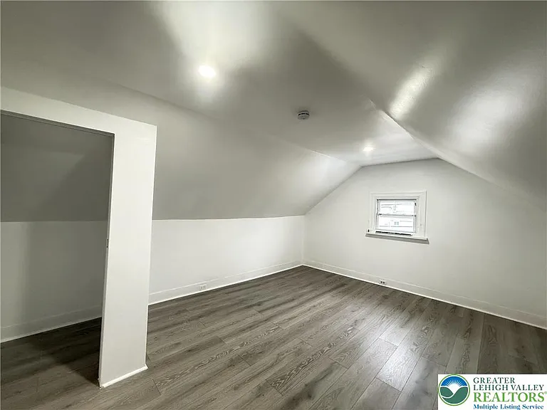 735 Main St #2 — Photo 15