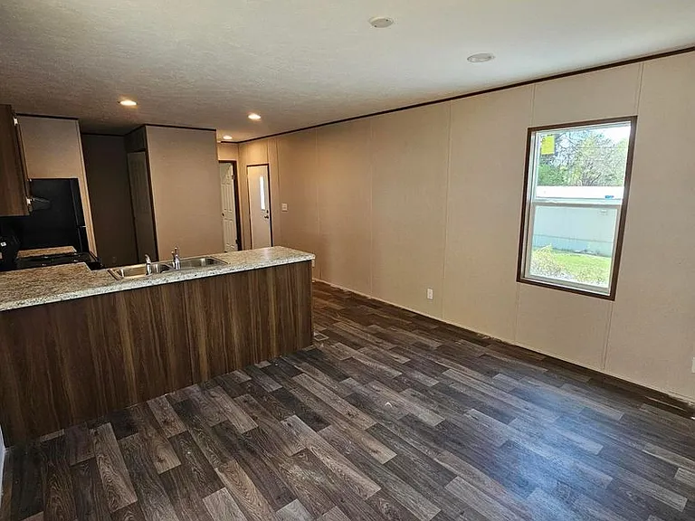 Welcome Home to Colony Park Johnson City's Hidden Gem! — Photo 36