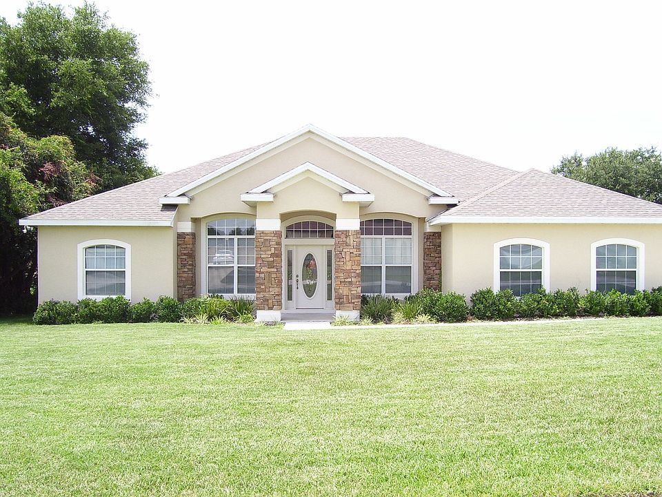 1st image of 303 Waters Edge Dr