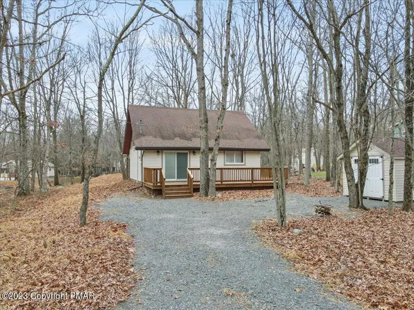 328 Brier Crest Rd, Blakeslee, PA 18610