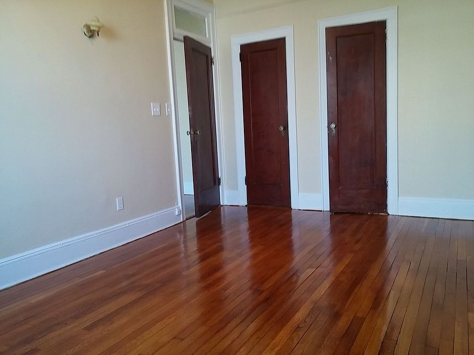 1st image of 4006 Ditmars Blvd APT 2C