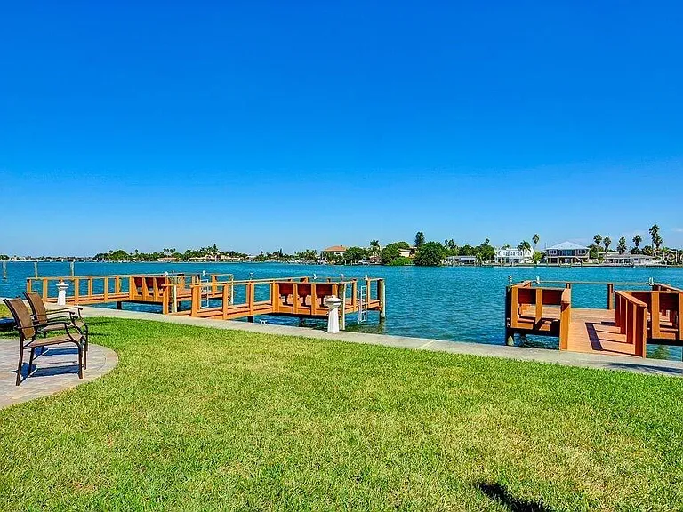 10265 Gulf Blvd #A-301 — Photo 8