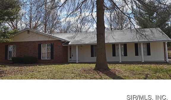 2nd image of 8 Morrison Dr