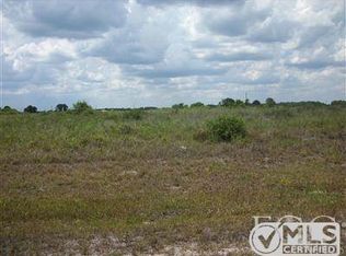 9005 Meadow Cir, Labelle, FL 33935