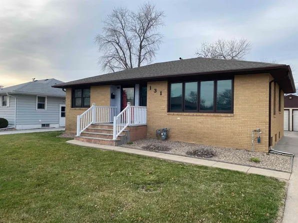 131 S Roselane, Columbus, NE 68601