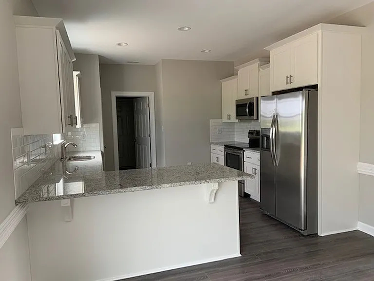 692 S Beston Rd — Photo 4