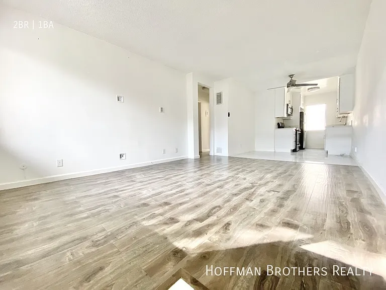 3637 Keystone Ave #16 — Photo 4