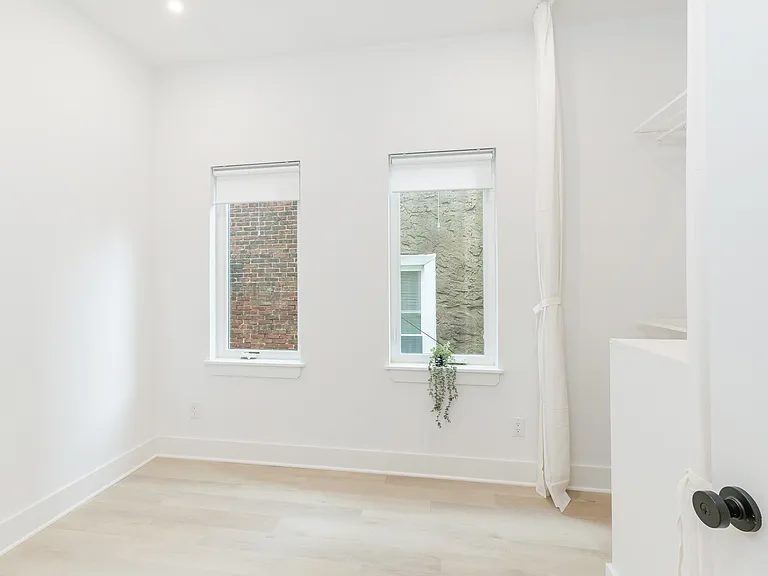 4037 Powelton Ave #301 — Photo 5