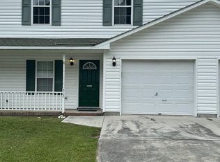 313 Winners Cir S, Jacksonville, NC 28546