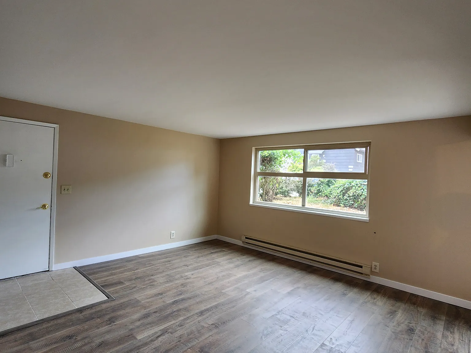 2 bed, 775 sqft, $1,795 — Photo 3