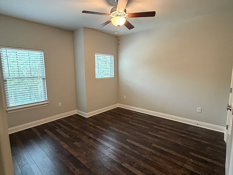 8520 Dinosaur Dr — Photo 27