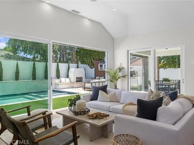 7938 Kenyon Ave, Los Angeles, CA, 90045