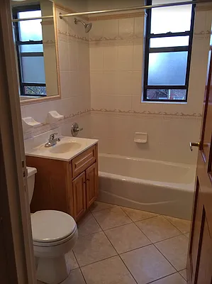 Rented by LDMI Realty Group LLC | media 60