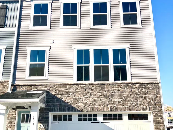 201 Via Veneto, Delaware, OH 43015