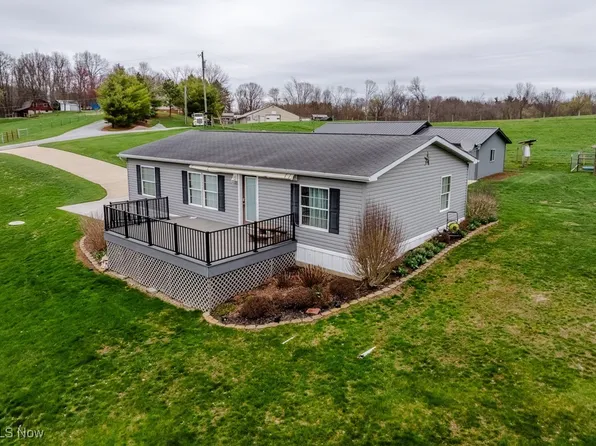 3860 Township Road 162, Sugarcreek, OH 44681
