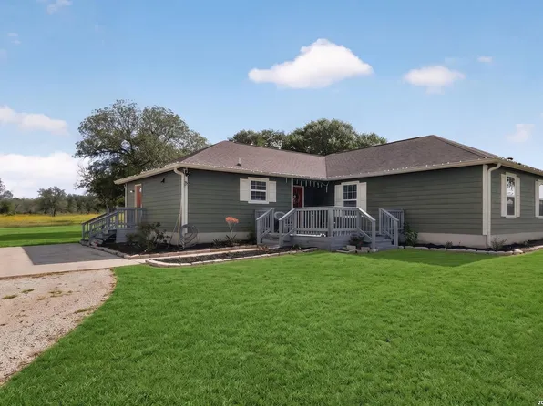 2937 RANCH TRAIL RD, San Antonio, TX 78264