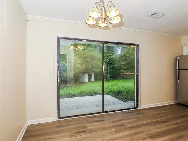 5 Silverwood Dr — Photo 6