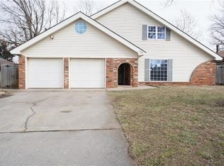 8908 N Davis Ave, Oklahoma City, OK 73132