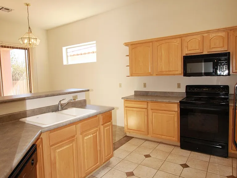 5206 N Canyon Rise Pl — Photo 12