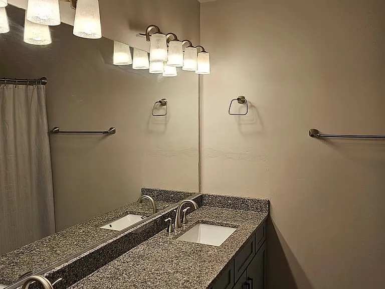 803 Haskins Dr — Photo 6
