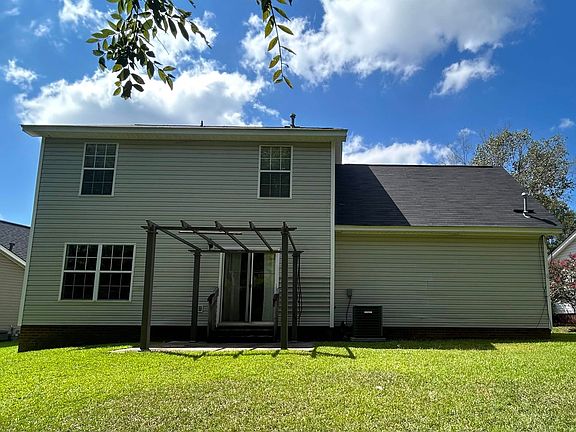 2nd image of 518 Whitewater Dr