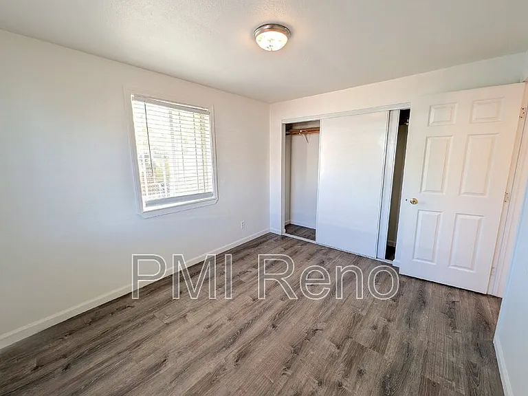 760 Balzar Cir #A — Photo 11