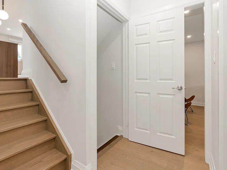 2087 Marine Dr #2087 MARINE DR — Photo 33