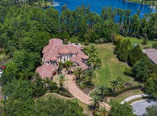 1102 Merry Water Dr, Lutz, FL 33548