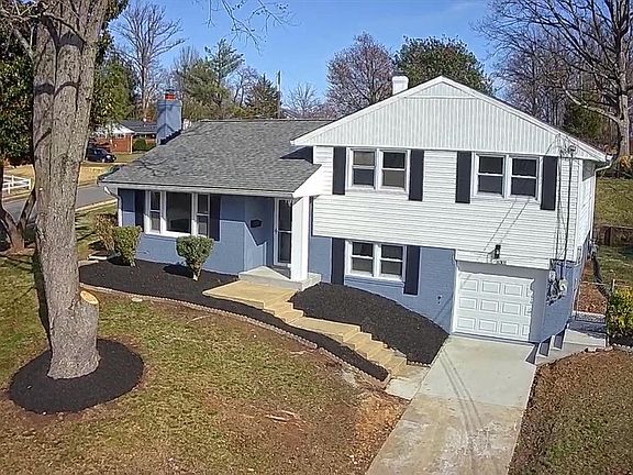 4th image of 6301 Julian St