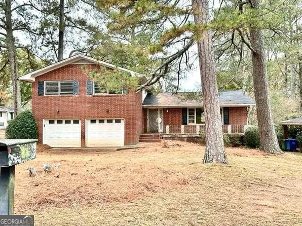 574 E Handy Dr NW, Atlanta, GA 30318