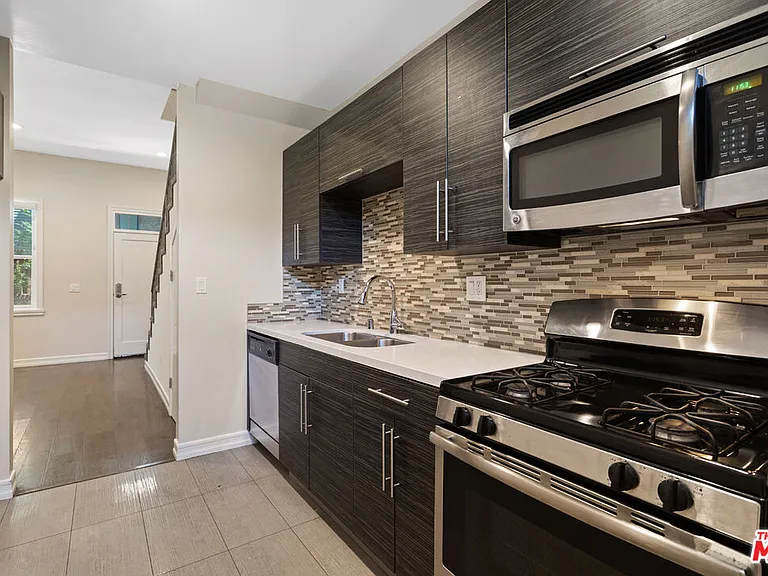 2317 Scarff St #B — Photo 8