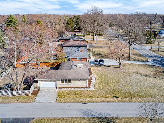 2nd image of 5002 Kessler Blvd N