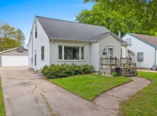 1112 Wilson Ave, Green Bay, WI 54303