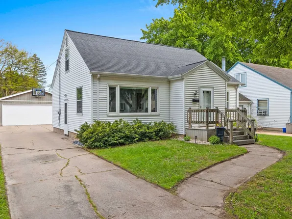 1112 Wilson Ave, Green Bay, WI 54303