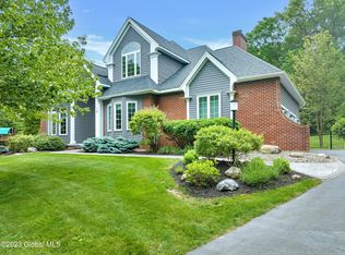 10 Deep Woods Dr, Latham, NY 12110