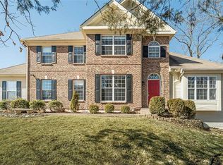 2519 Country Pointe Ln, Wentzville, MO 63385