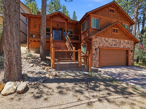 2nd image of 734 Tehama Dr