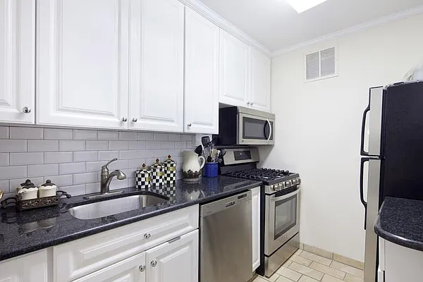 Sold by Town Residential | media 2