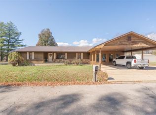 100 Aztec St, Piedmont, MO 63957