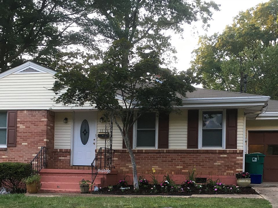 1st image of 1133 Pinehurst Dr SE