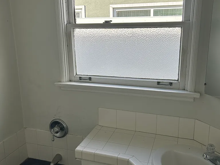 5003 Fulton Ave — Photo 20