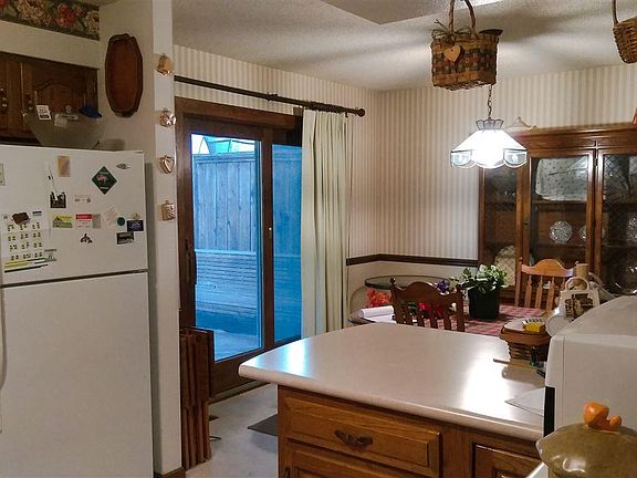 5th image of 2919 Rio Vista Dr
