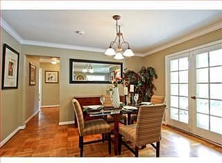 3rd image of 830 Garland Dr