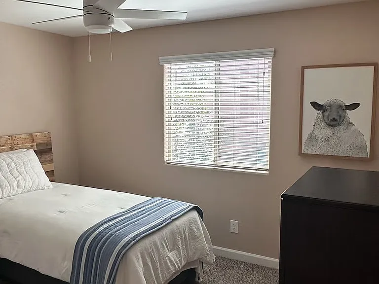 4582 E Jadeite Dr — Photo 22