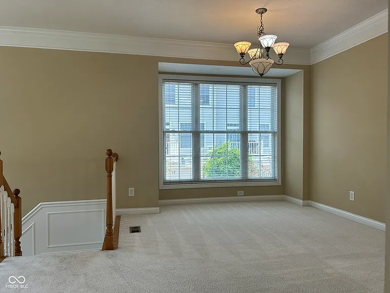 8645 Meridian Square Dr — Photo 41