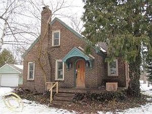 2nd image of 2353 Silver Cir
