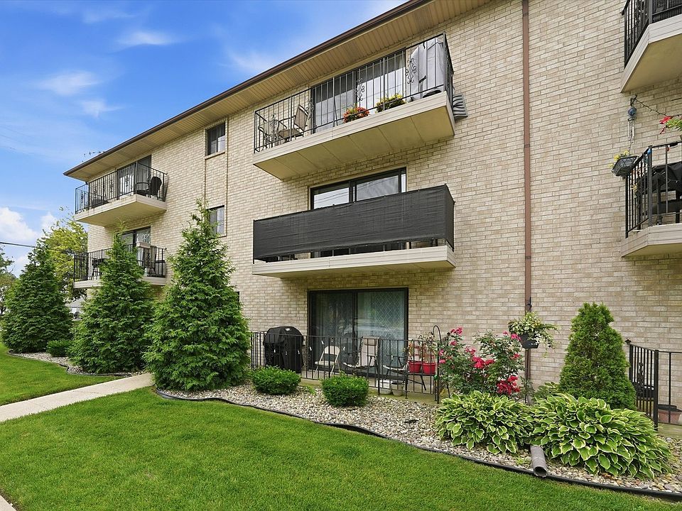 1st image of 9800 S Sayre Ave #2B