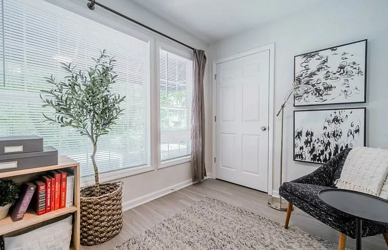 Waterford Place Apartment Homes — Photo 8